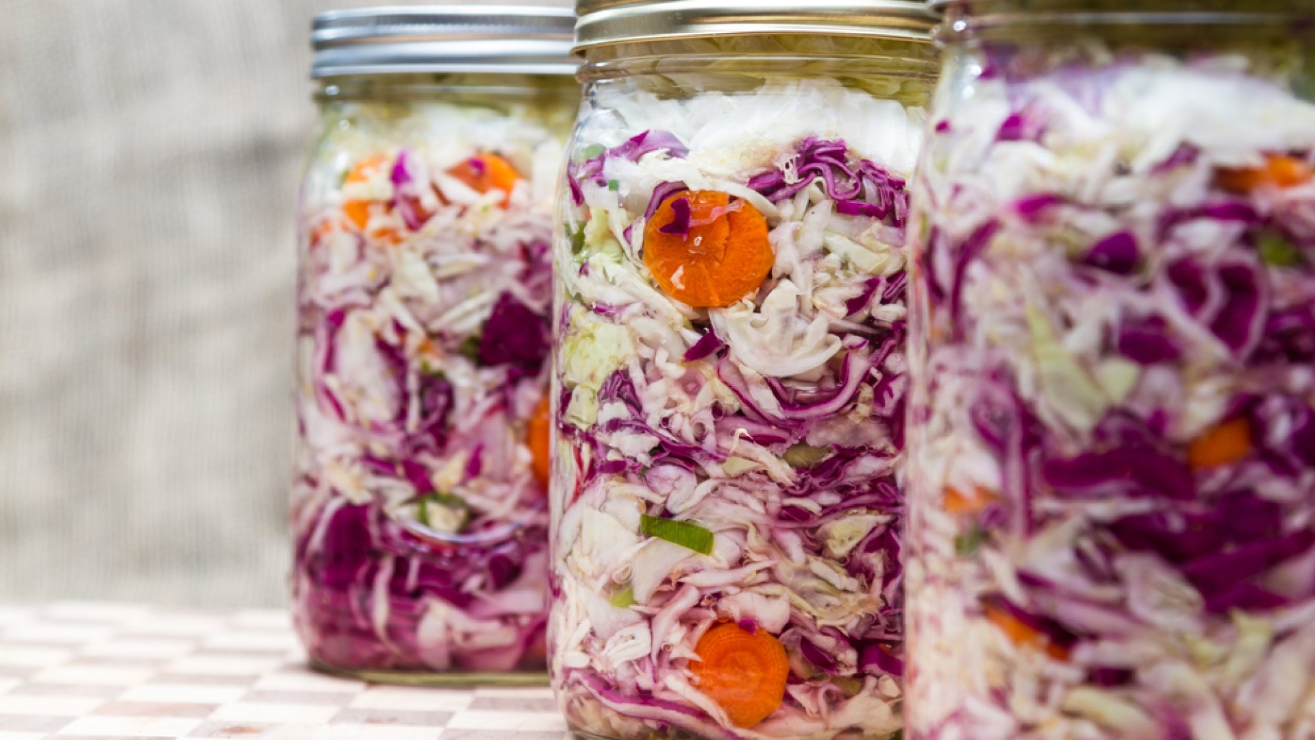 Fermentáljunk répát és káposztát: téli vitaminbombák finoman  Fermentáljunk répát és káposztát: téli vitaminbombák finoman
