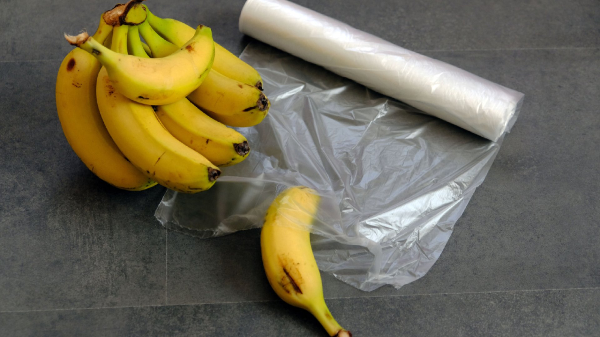 Ezért nem jó, ha a hűtőben tárolod a banánt Ezért nem jó, ha a hűtőben tárolod a banánt