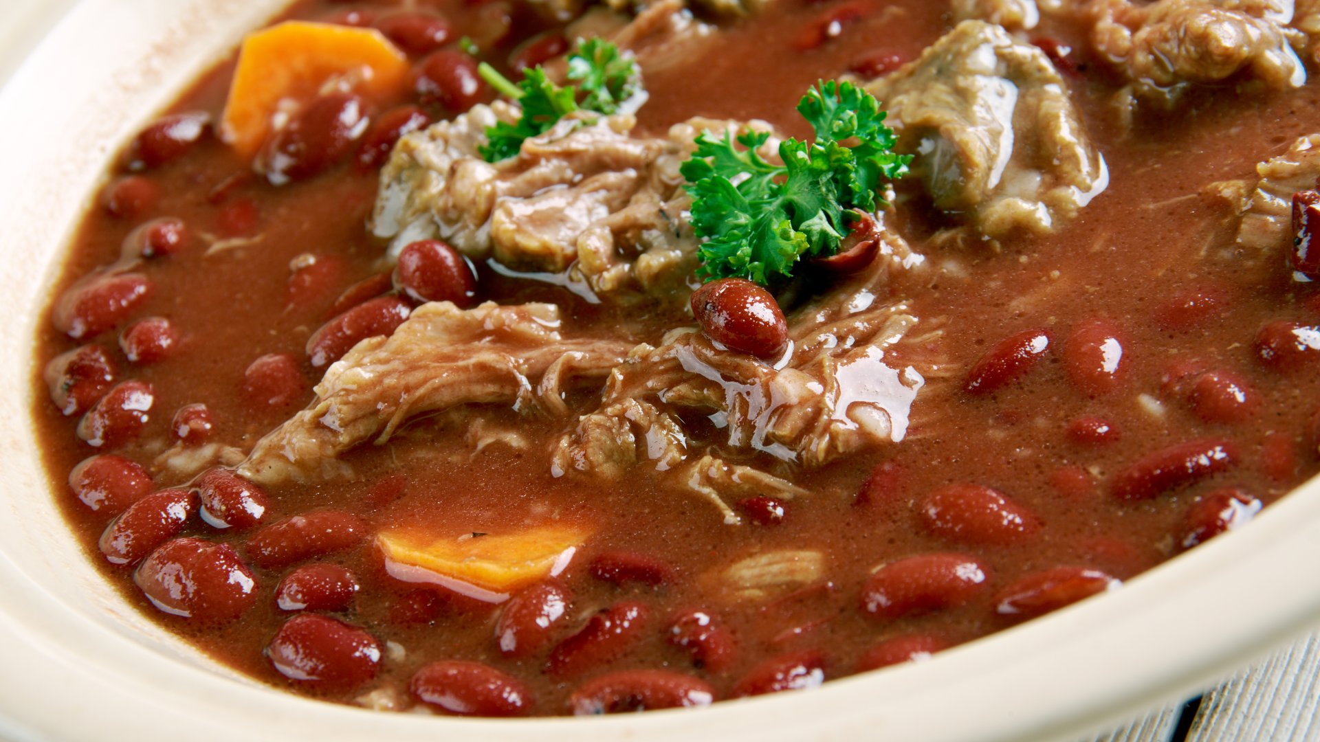 Ez az étel volt a királyi család kedvenc levese, vagy mégsem? – A Windsor leves legendája