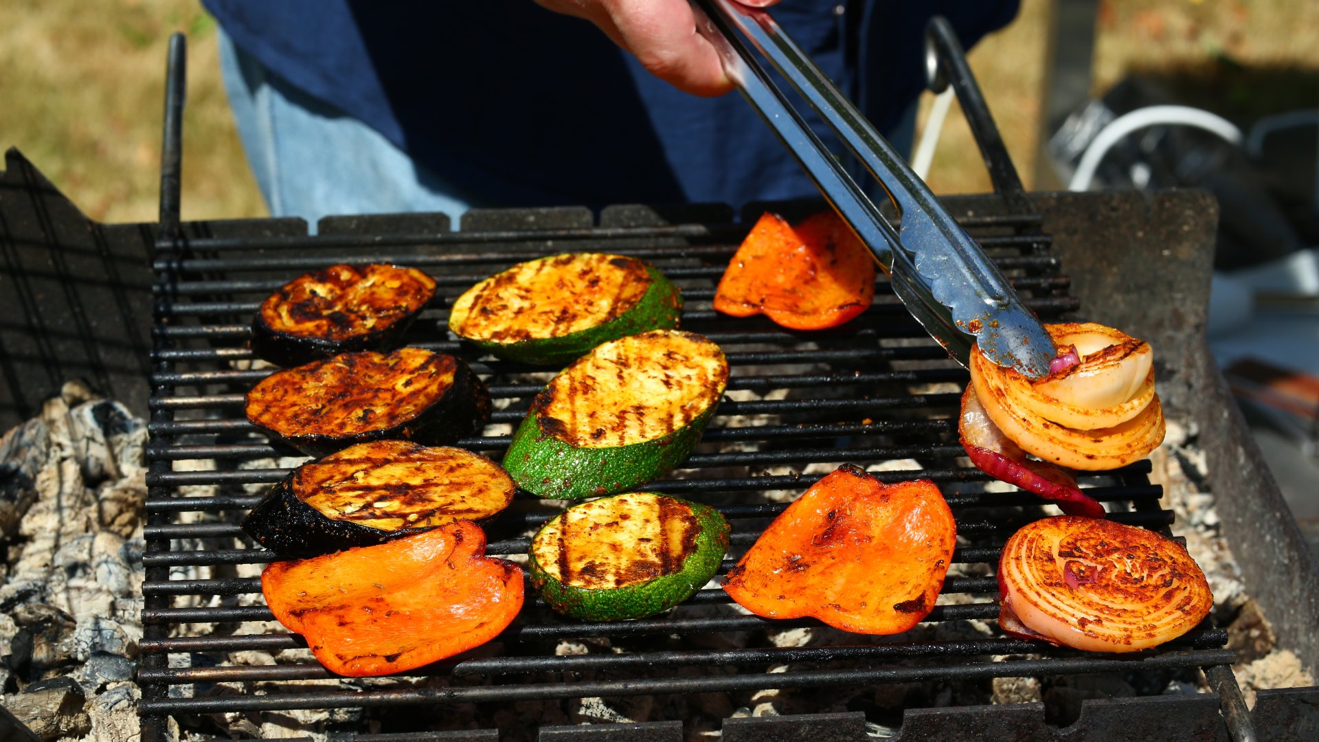 Hogyan grillezzünk zöldséget? 7 Fontos szabály, amit mindenképpen kövessünk! Hogyan grillezzünk zöldséget? 7 Fontos szabály, amit mindenképpen kövessünk!