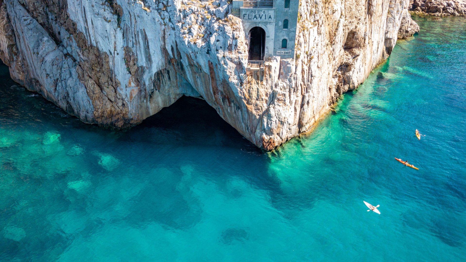 Új Korlátozásokkal Szembesülnek Az Olaszországba Utazó Turisták - A Tömegturizmus Ellen Vezetett Intézkedések