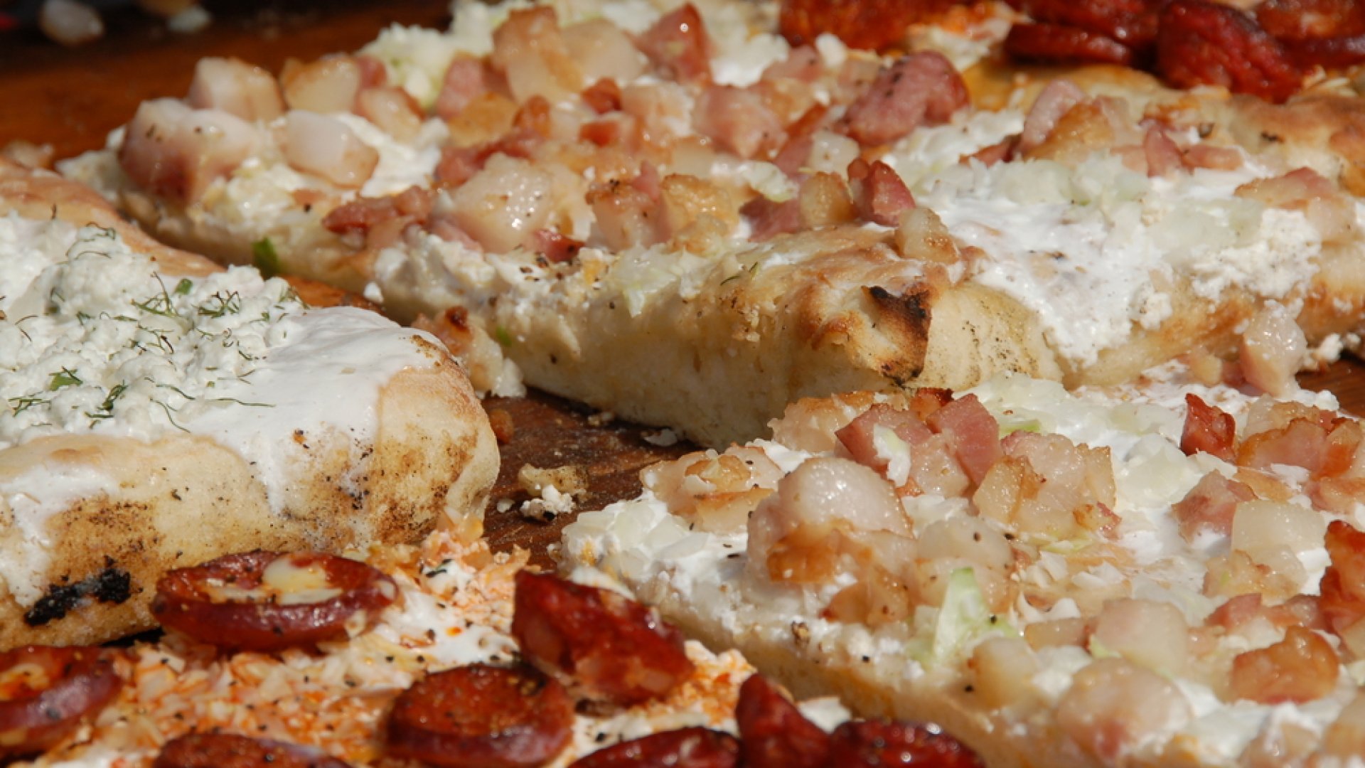 Készítsd el te is a hagyományos, magyar kenyérlángost: langalló recept Készítsd el te is a hagyományos, magyar kenyérlángost: langalló recept