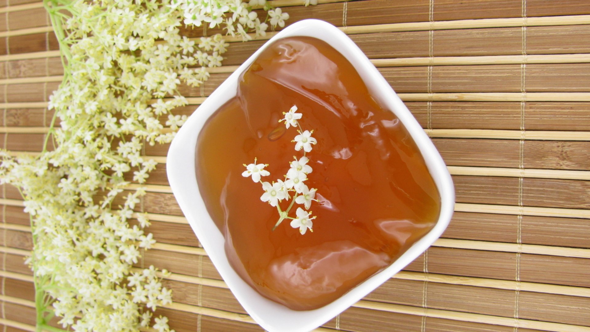 Amióta ismerem ezt a receptet, minden évben teszek el- BODZALEKVÁR recept