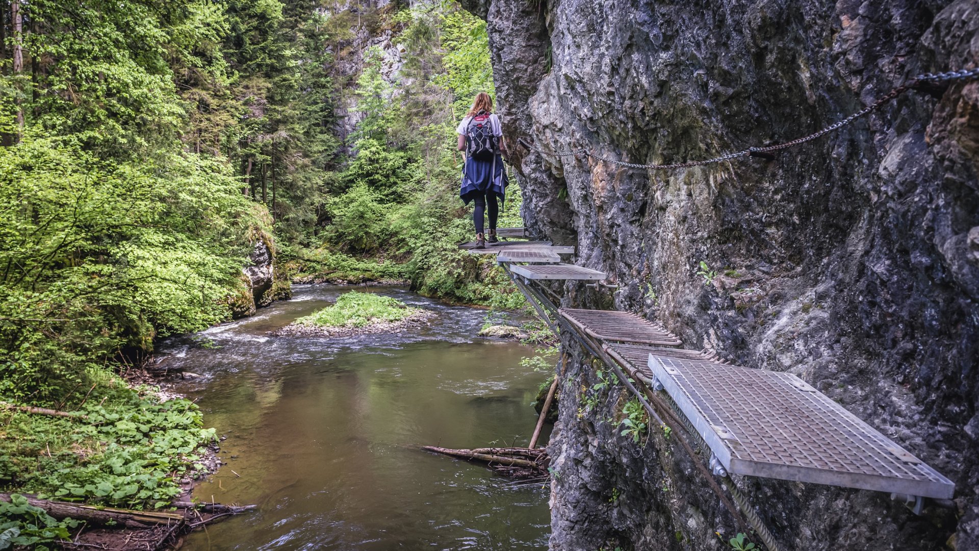 Szlovákia fenséges szépségének felfedezése: A legjobb túraútvonalak bemutatása Szlovákia fenséges szépségének felfedezése: A legjobb túraútvonalak bemutatása