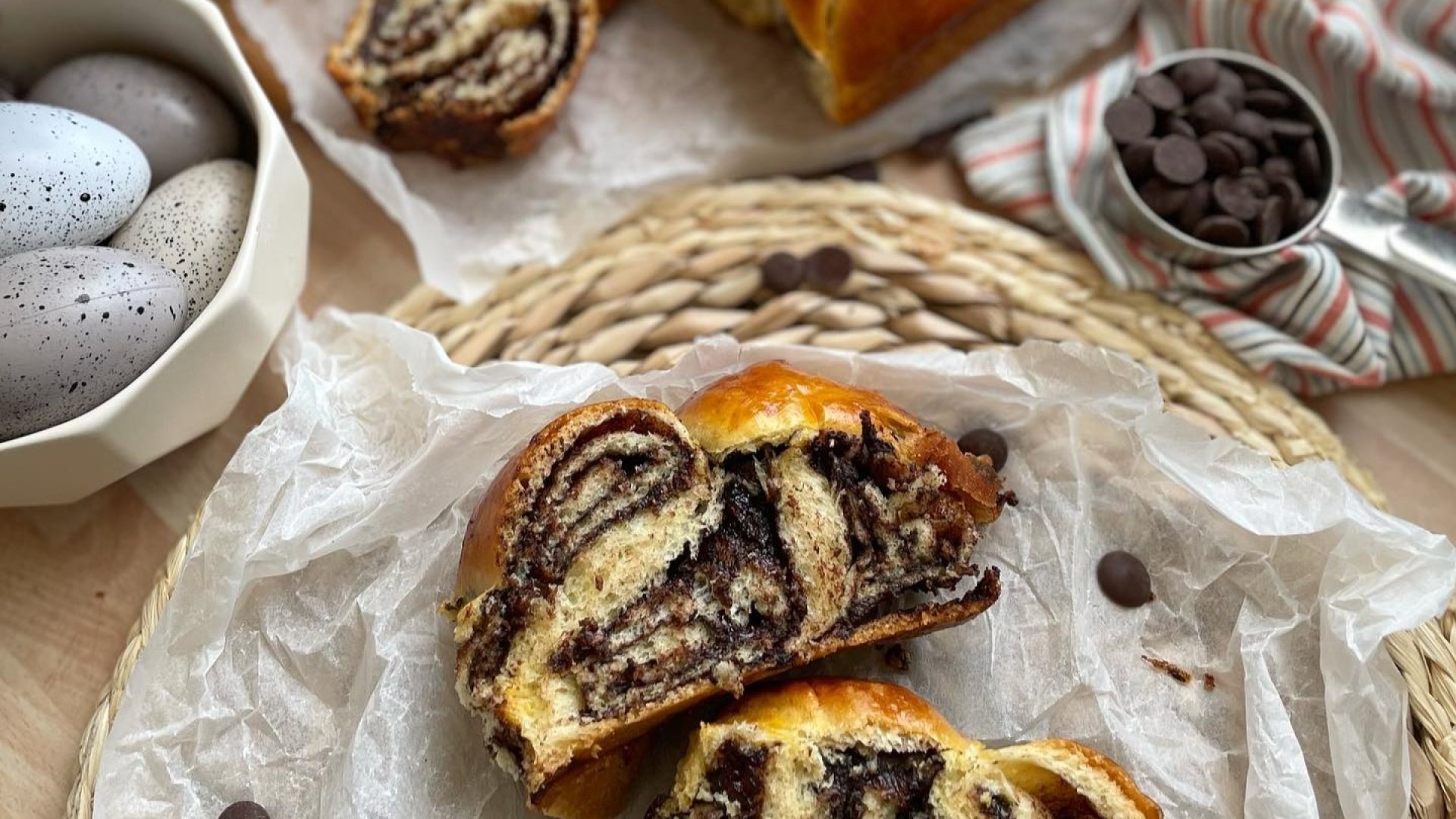 A régi nagy húsvéti kedvenc: csokoládés ostoros kalács recept