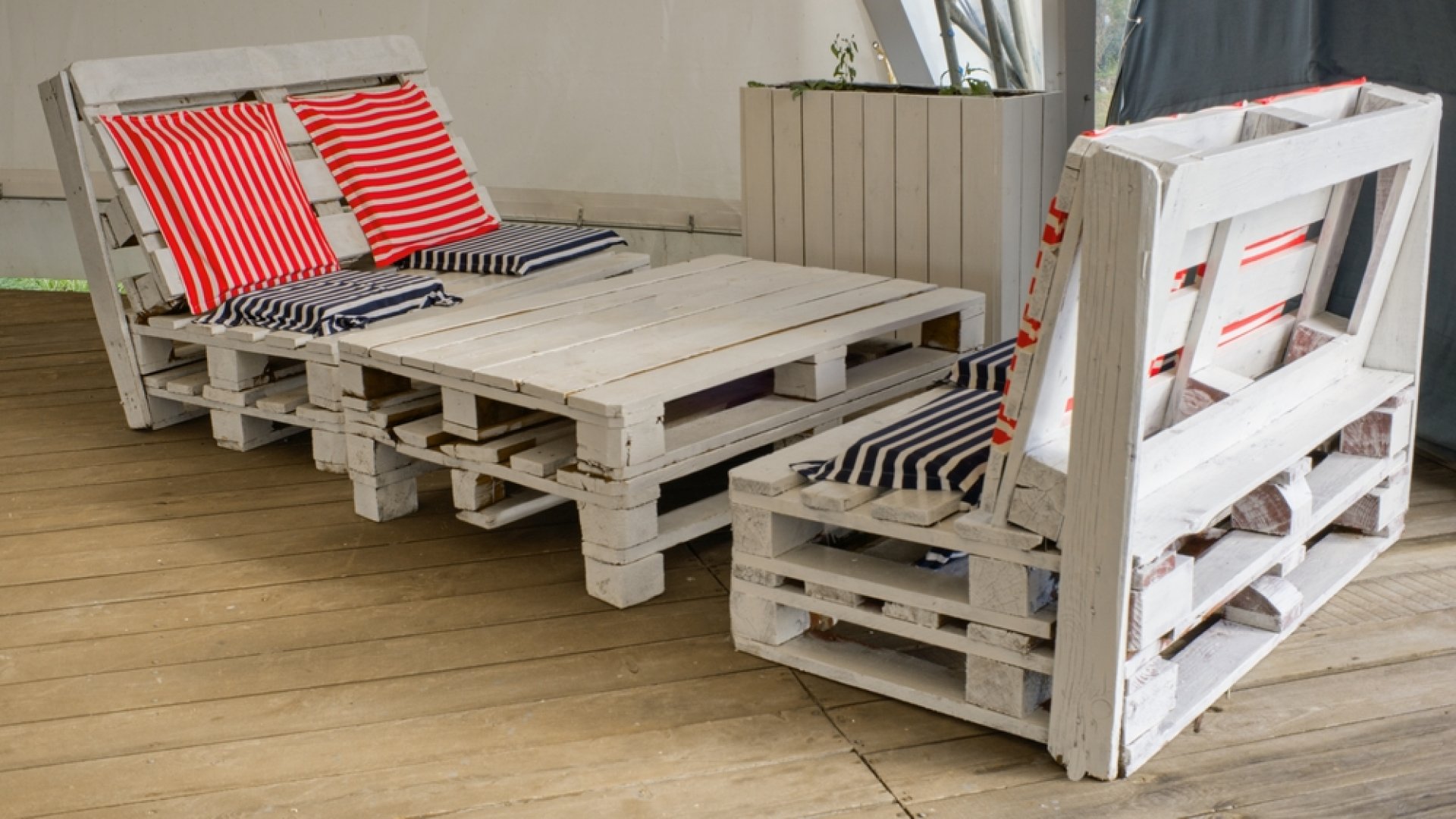 5 kreatív kerti ötlet egyszerű raklapokkal- a raklap kerti felhasználása kreatívan 5 kreatív kerti ötlet egyszerű raklapokkal- a raklap kerti felhasználása kreatívan