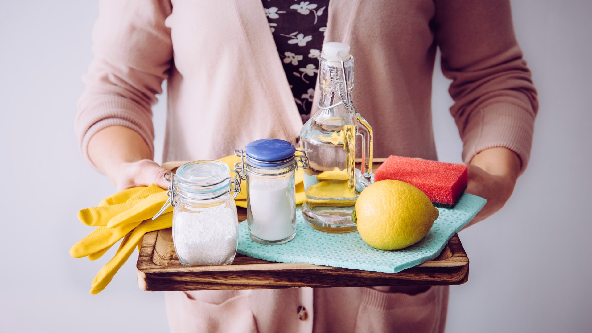 Ezzel a 6 természetes padló tisztítóval nem csak pénzt spórolhatsz, de a környezetet is védheted Ezzel a 6 természetes padló tisztítóval nem csak pénzt spórolhatsz, de a környezetet is védheted