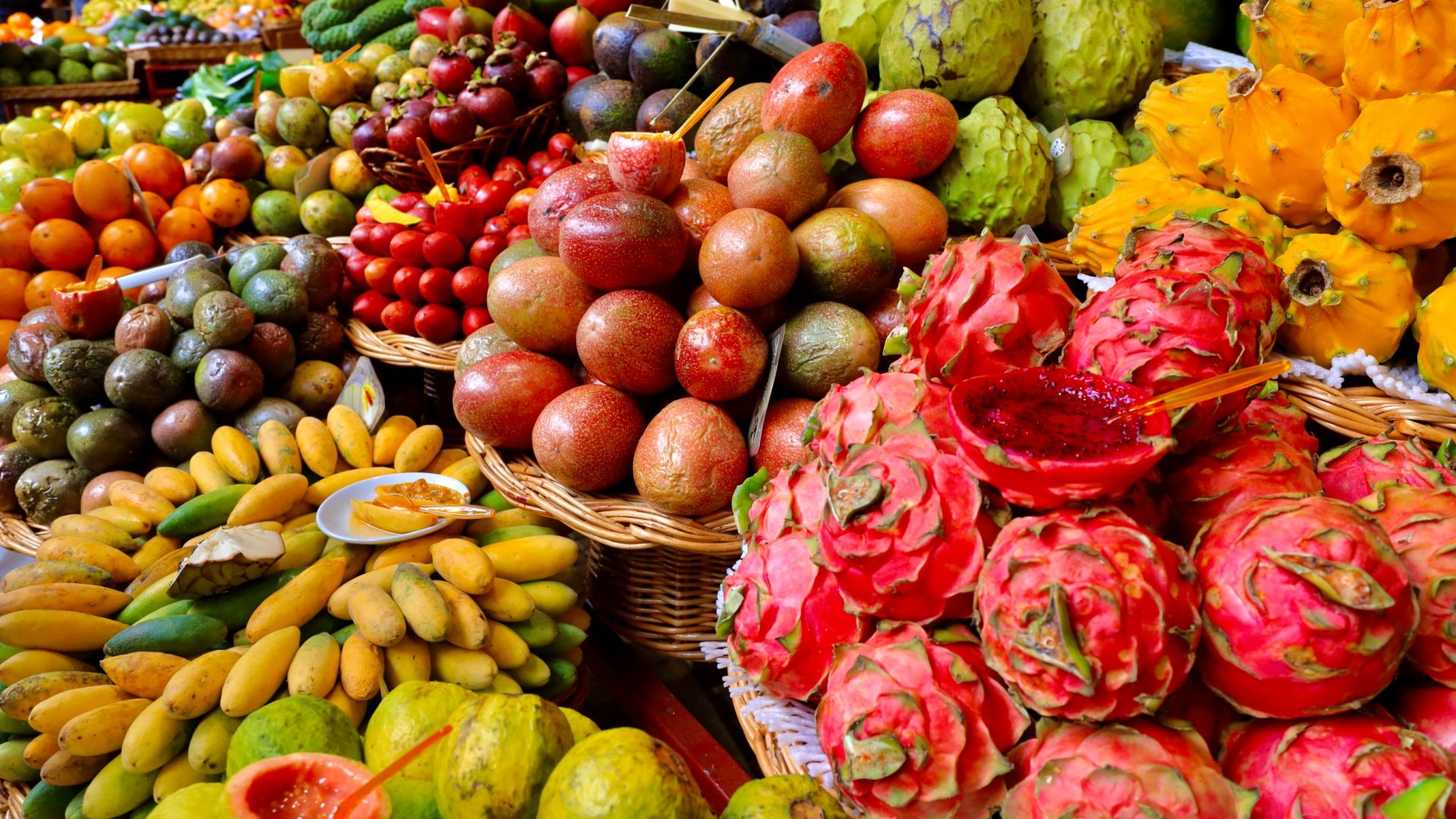 10 különleges gyümölcs Madeiráról, ami neked is meghozza a kedved a gyümölcstermesztéshez! 10 különleges gyümölcs Madeiráról, ami neked is meghozza a kedved a gyümölcstermesztéshez!