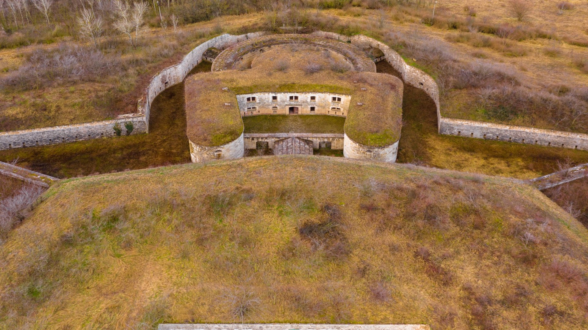 Kirándulás a Duna Gibraltárjához – A Komáromi erődrendszer története