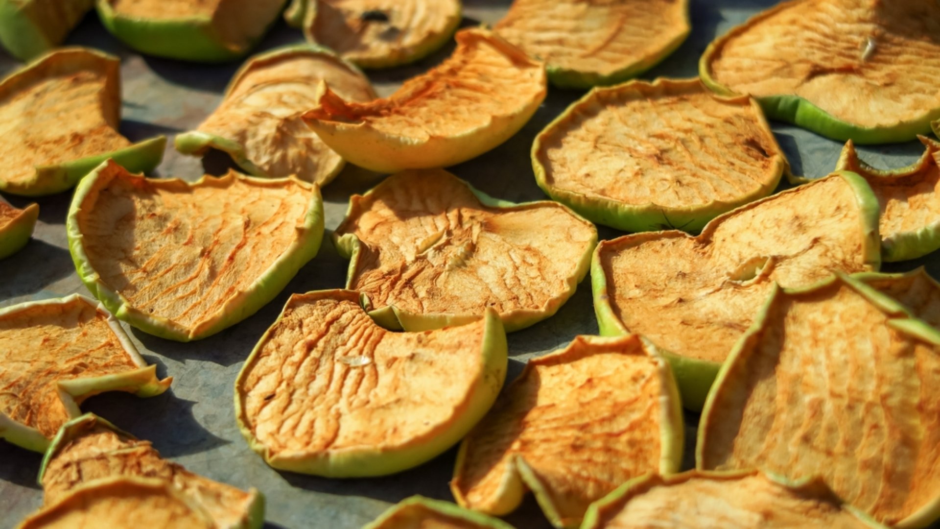 Túl sok az almád? Itt van 5 módszer, amikkel pikk-pakk tartósíthatod őket Túl sok az almád? Itt van 5 módszer, amikkel pikk-pakk tartósíthatod őket