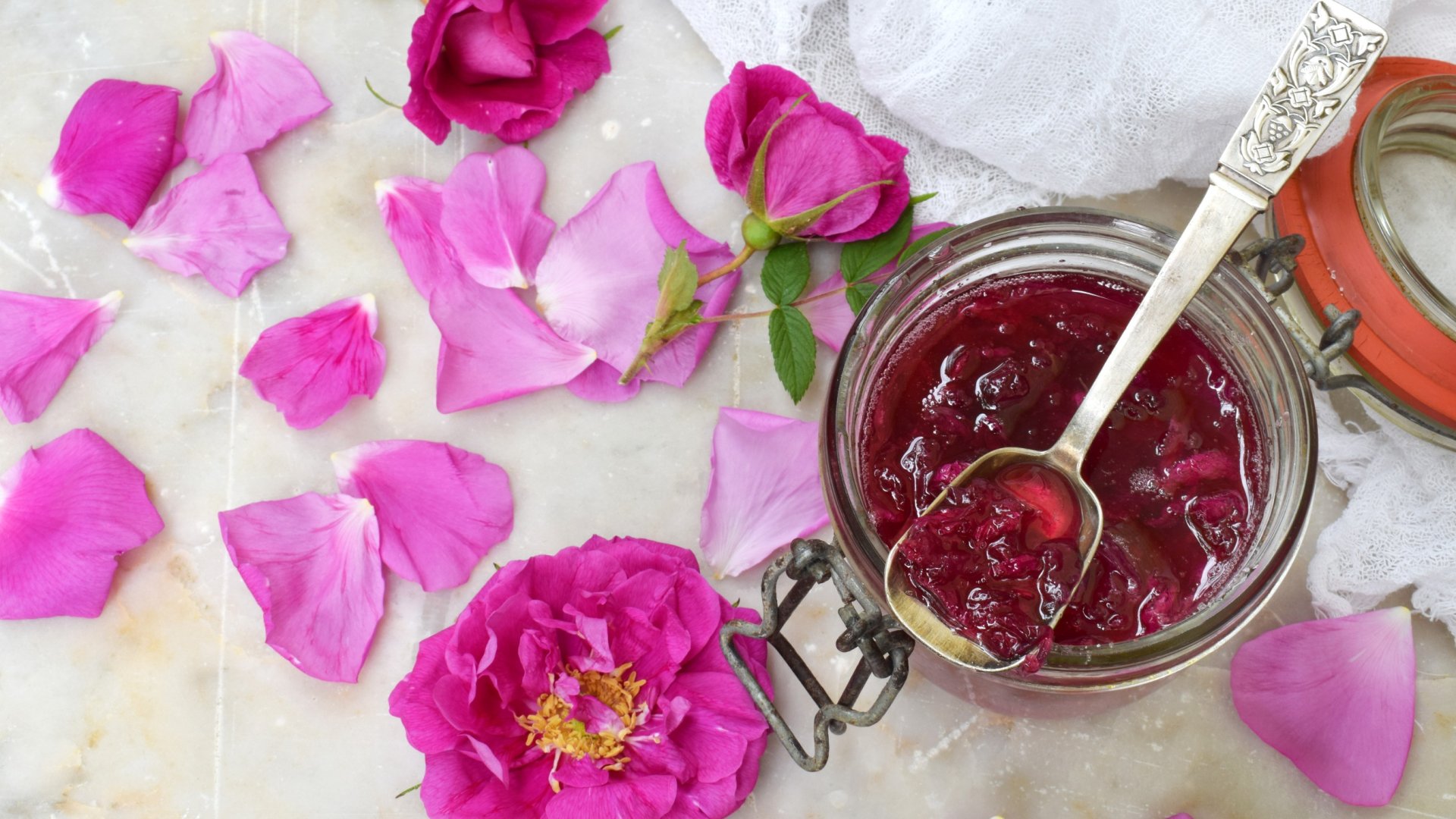 Rózsaszirom lekvár készítése egyszerűen
