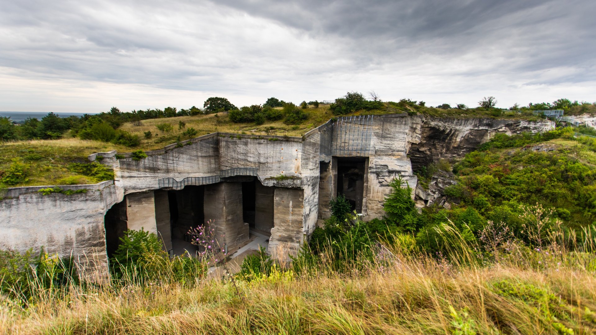Kirándulás Nyugat-Magyarországon – Látogatás a Fertőrákosi Kőfejtő és Barlangszínházba
