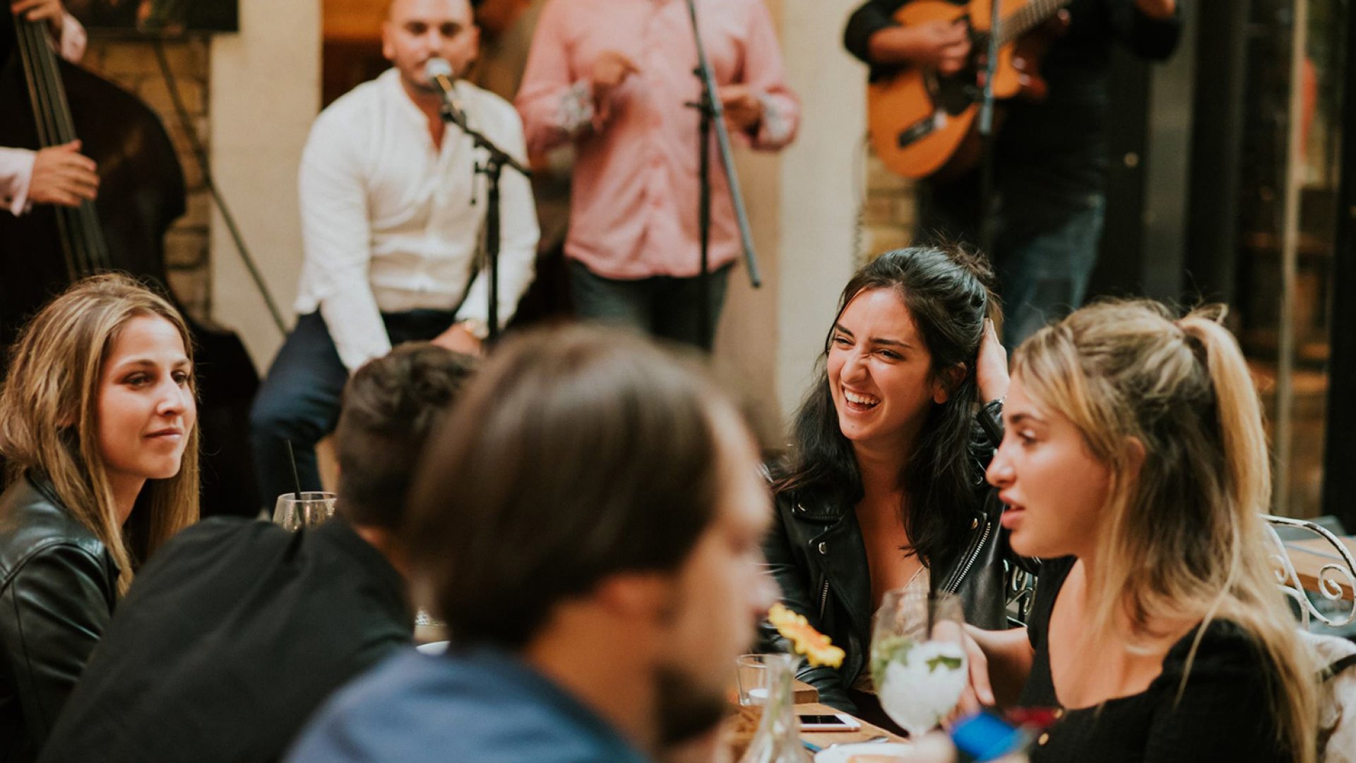 Háromnapos fesztivál a Városligetben a bor és a zene nevében Háromnapos fesztivál a Városligetben a bor és a zene nevében