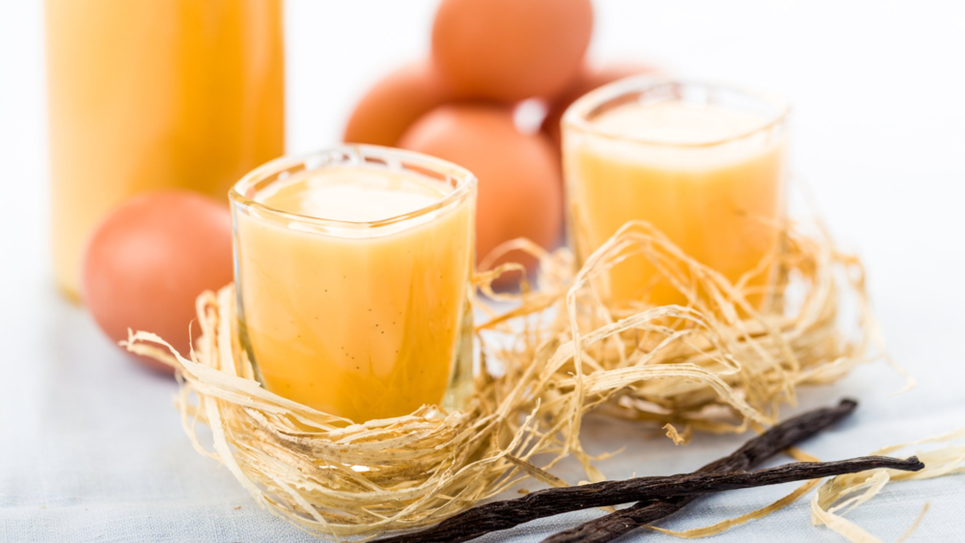 Fél óra alatt elkészül a legfinomabb húsvéti tojáslikőr- íme a recept