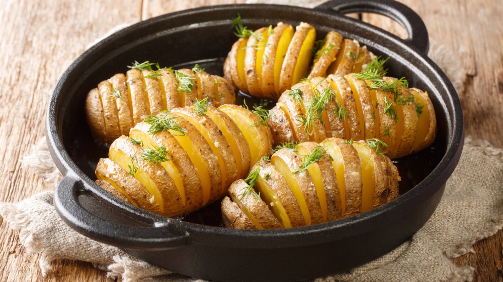 Sok a krumplid? 3 egyszerű, de meglepően finom és különleges krumplis recept