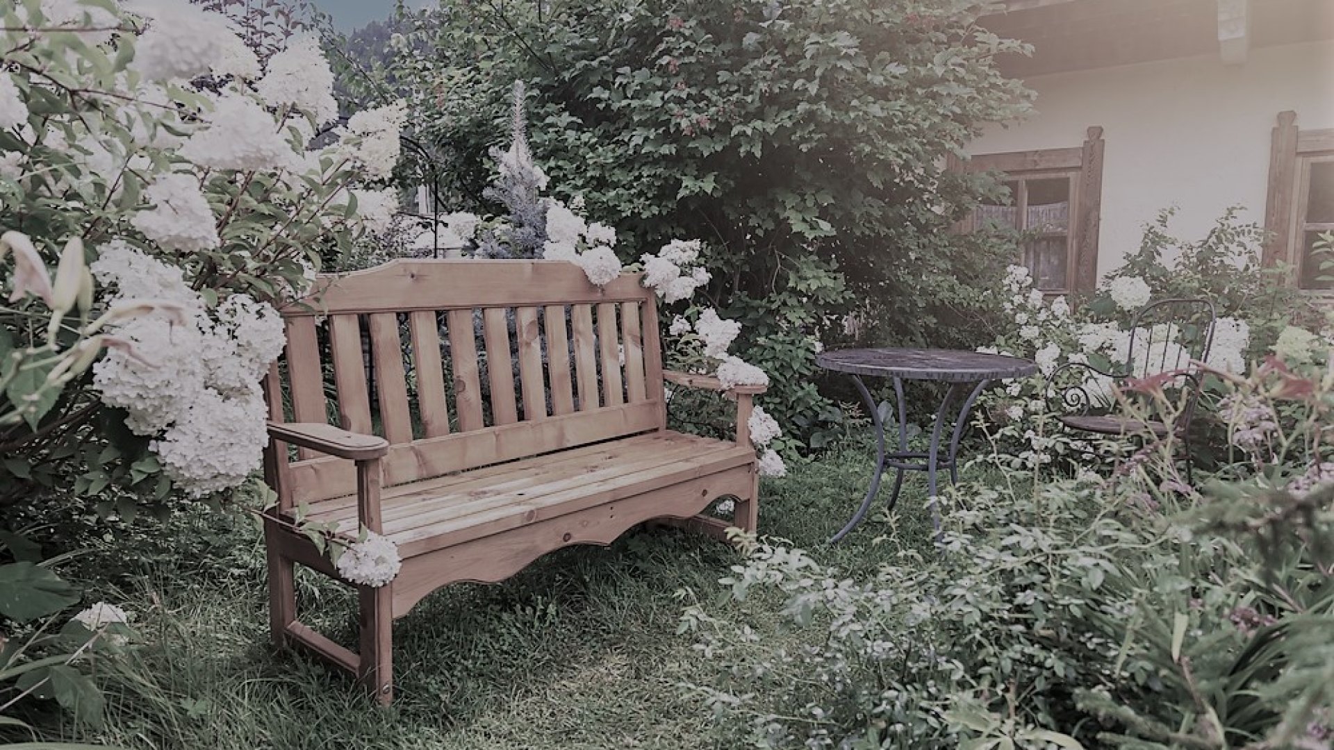 Visszatérnek az emlékek, ilyen növények virultak nagymamáink kertjében!