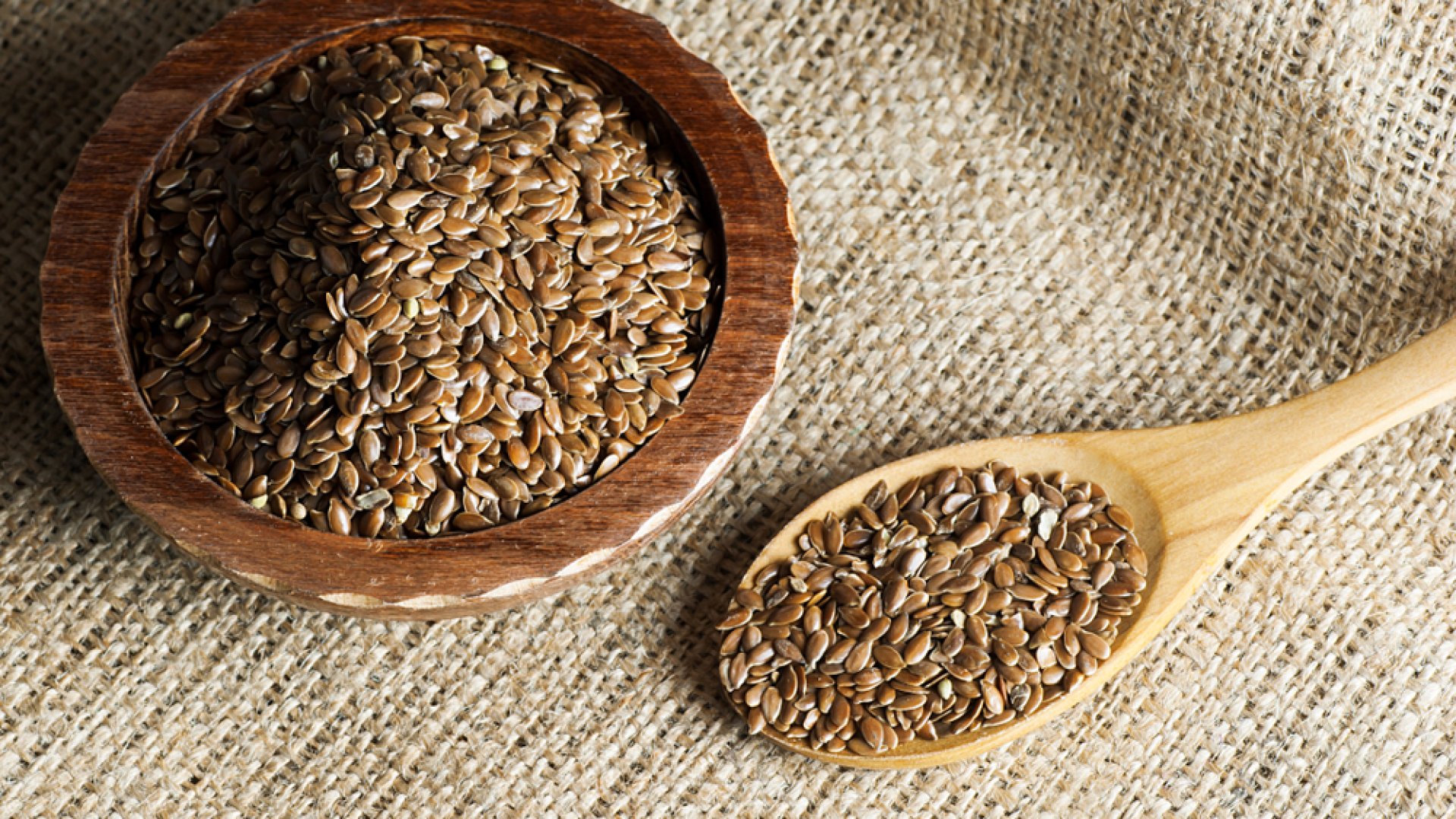 Csodaszer a konyhából: Ismerd meg a lenmag jótékony hatásait