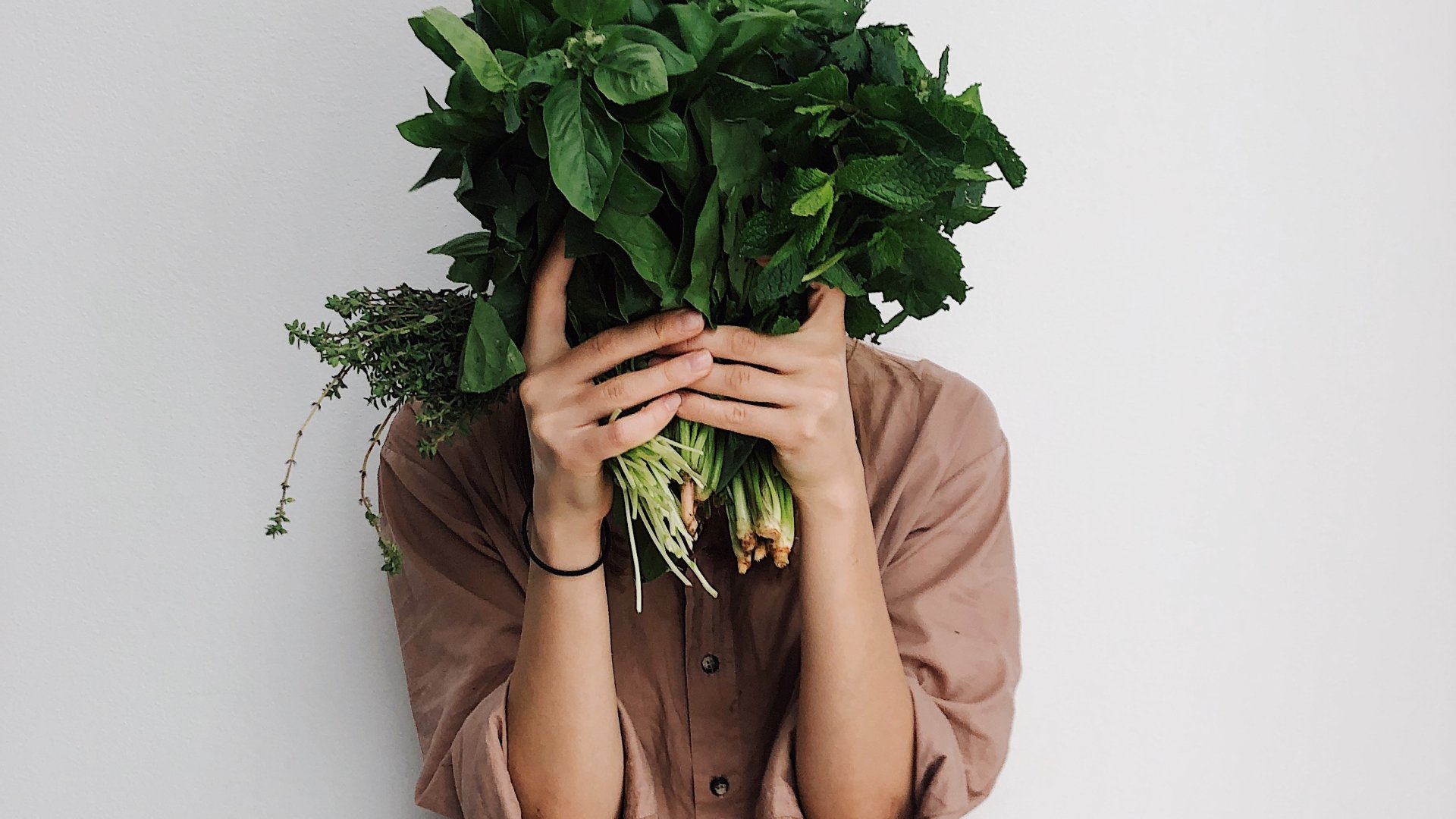 Vérző íny, kiütések, rákgyanú - Így tette tönkre egy nő életét a vegán életmód! Vérző íny, kiütések, rákgyanú - Így tette tönkre egy nő életét a vegán életmód!