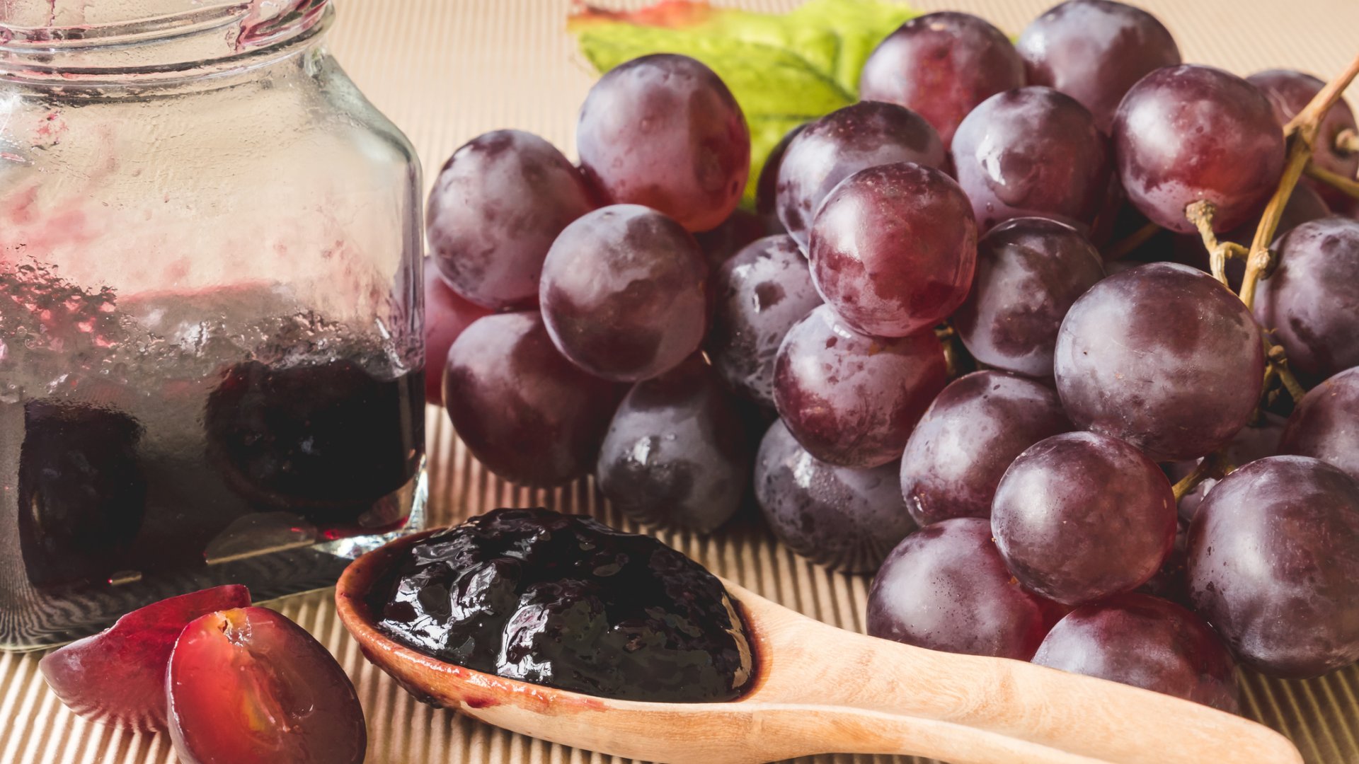 Szőlőlekvár házilag: Egyszerű recept az őszi ízek megőrzéséhez Szőlőlekvár házilag: Egyszerű recept az őszi ízek megőrzéséhez