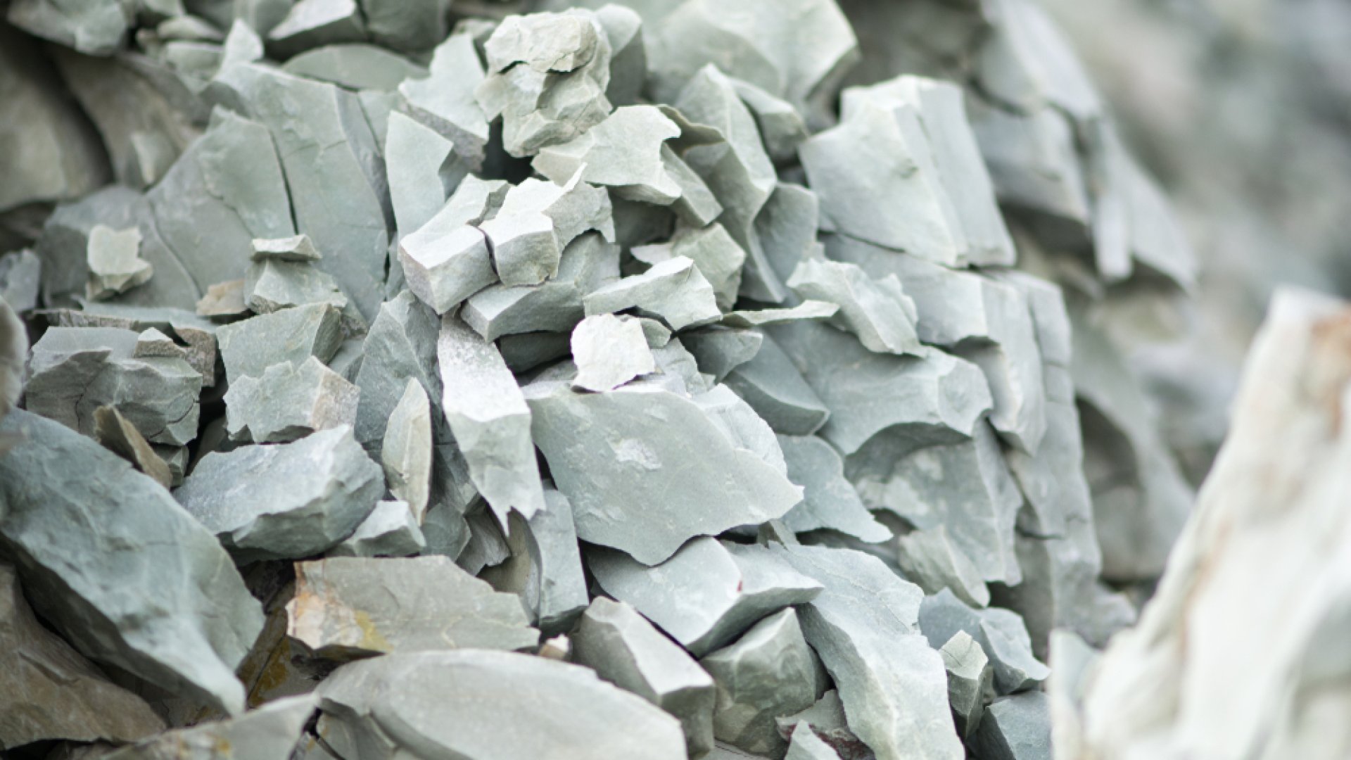 Ezért érdemes zeolitokat tartani a ház körül